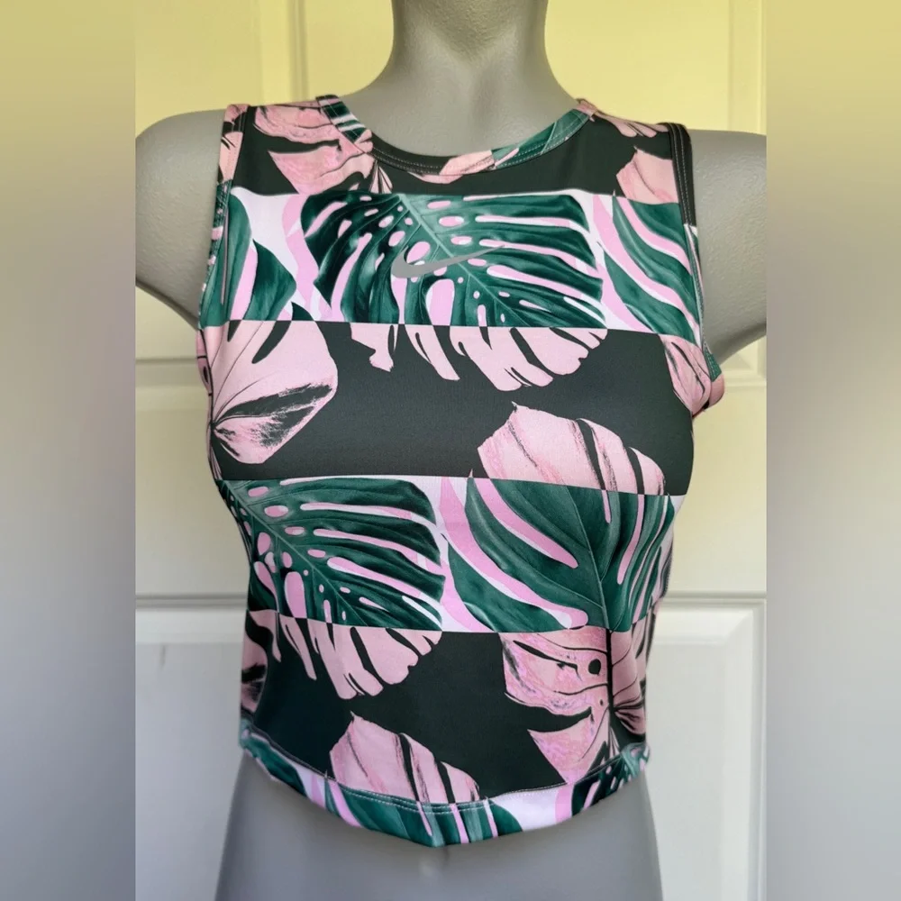 Nike cropped top